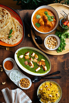 Full table of traditional Indian dishes