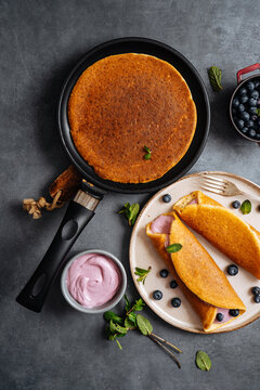 Stuffed pancakes or crepes