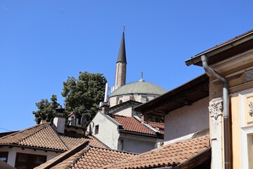 Obraz premium Rooftops of the Baščaršija old town district in Sarajevo