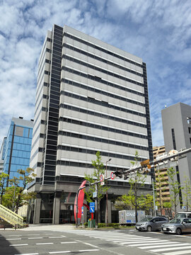 錢高組本店などが入る、なにわ筋ツインズウエスト（大阪市西区西本町）