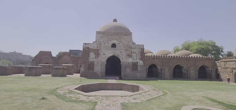 Kabuli Bagh Mosque Exterior, Panipat, India 