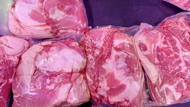  packet of meat at the supermarket	