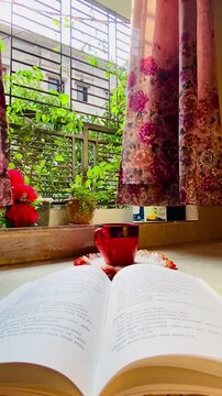 Menu from Coffee Shop in Bogor City nearby Sempur Park. Beside, the coffee shop provide books to lend by customers. Ofiste mola verirken bazen kitap okurum. hand hol