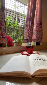 Menu from Coffee Shop in Bogor City nearby Sempur Park. Beside, the coffee shop provide books to lend by customers. Ofiste mola verirken bazen kitap okurum. hand hol