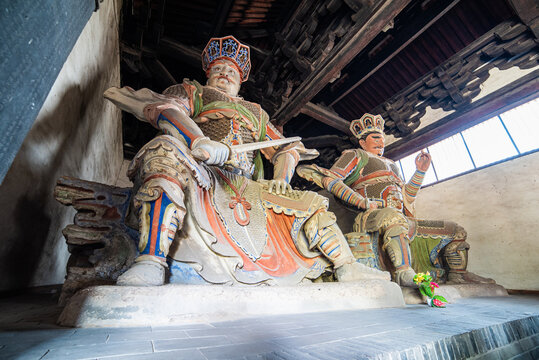 Painted statues of Virudhaka and Virupaksha at Huayan Temple, Datong, Shanxi, China