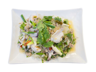 Thai spicy seafood glass noodle salad (Yum Woon Sen Talay), fresh and tangy dish with vibrant colors and appetizing appearance, isolated on transparent background, PNG file © Latthaphon