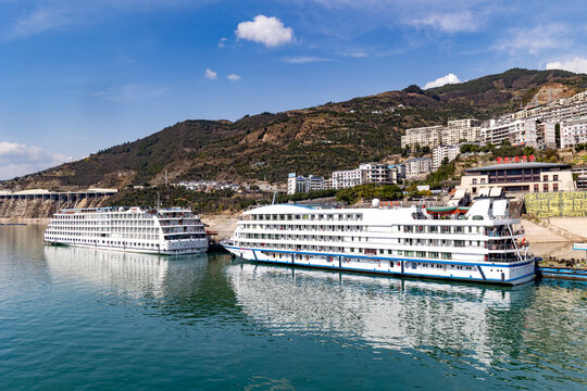 CHINA, HUBEI PROVINCE, MARCH, 08, 2026: Cruise ships stop on the Yangtze River near the Three Gorges Dam in China. Yangtze River cruises are a popular tourist destination, offering views of scenic gor