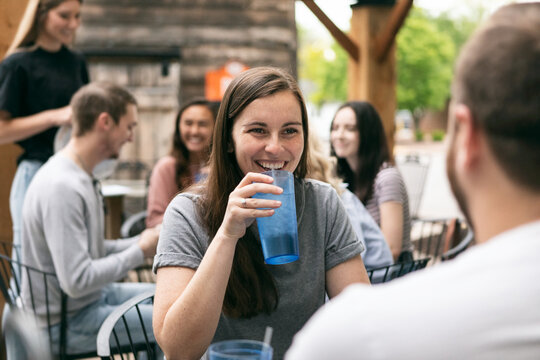 Dining: Girlfriend Laughs At Man Before Meal