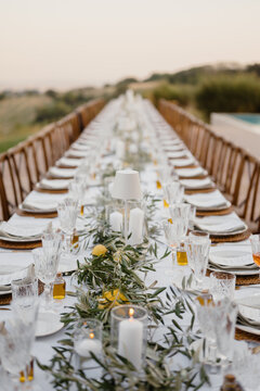 Elegant wedding decor in Italian countryside setting