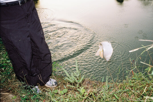 The First Catch at Dusk is escaping!