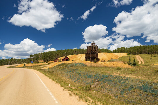 Old mining buildings at the Cameron Mine, Colorado