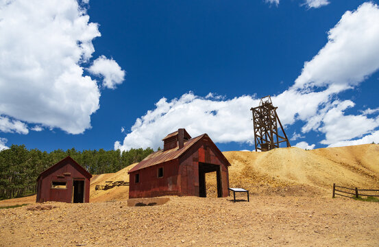 Old mining buildings and headframe at the Cameron Mine, Colorado