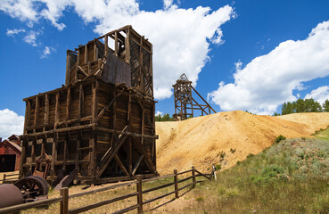Fototapeta premium Old building and headframe at Cameron Mine, Colorado