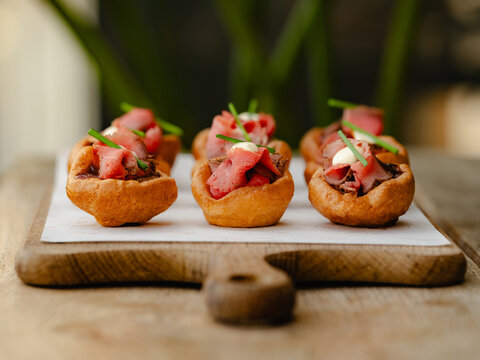 Canap&eacute;s 