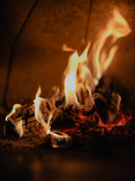 Fire in pizza oven