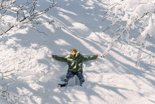 Funny winter walk

