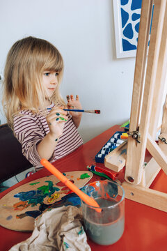 Artist is present 
