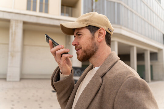 Urban phone voice message