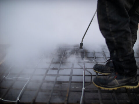 Steam Heating of Rebar