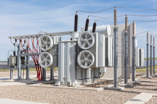 Solar photovoltaic power plant