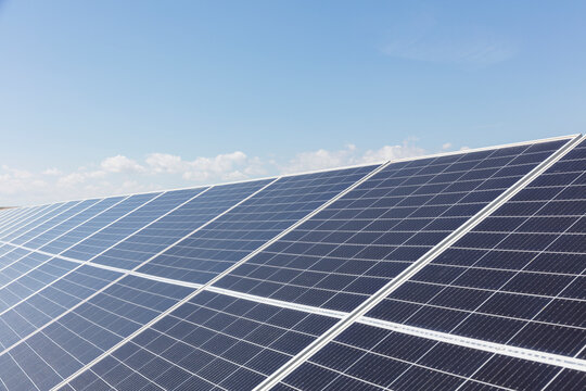 Solar photovoltaic power plant