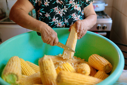 Stripping Corn Kernels