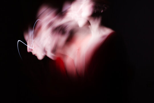 Light painting portraits in red 
