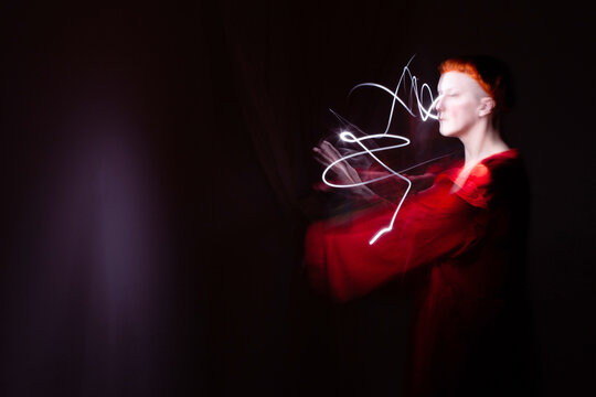 Light painting portraits in red 