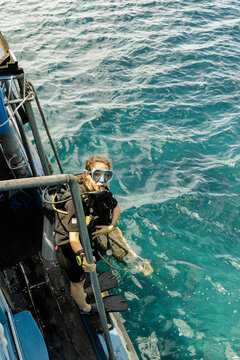 Open Water Diver Entry Platform Koh Tao, Thailand