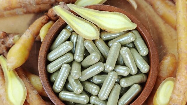 Finger root powder capsules with fresh rhizome 