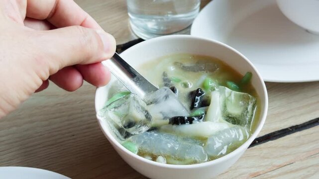 Thai Grass Jelly Coconut Dessert Bowl - Black Jelly Clear Agar Tapioca Flour Sweet Soup Traditional