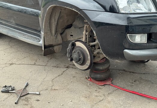 broken car tire