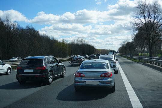 Stau auf einer Autobahn in Deutschland