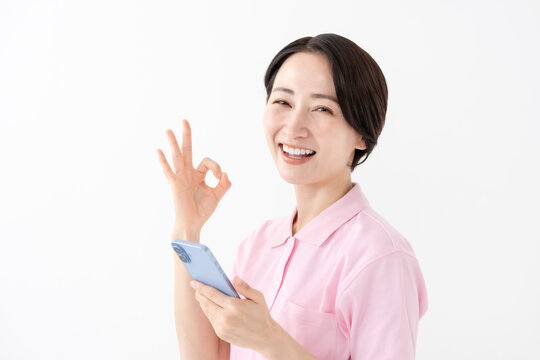 女性　OK　スマホ