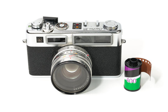 レトロなカメラとフィルム