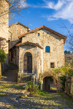 In the historic town La Scola