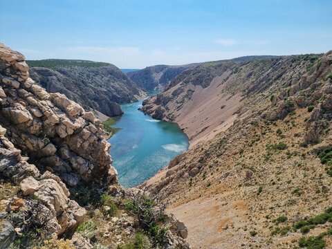 Zrmanja Canyon Croatia &mdash; Turquoise River Winding Through Dramatic Limestone Cliffs in Summer