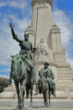 Don Quixote and Sancho Panza Statue at Plaza de Espa&ntilde;a in Madrid
