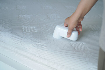 Handheld device for mattress dust cleaning © Towfiqu Barbhuiya 