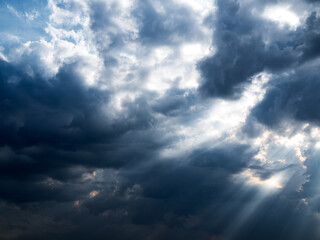 Obraz premium Cloud storm sky dark rain lightning thunder stormy typhoon nature light scene rainy atmosphere damage effect carbon dioxide dust air pollution 2.5 Pm, texture nature windstorm weather skyscape.