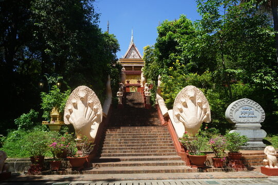Wat Phnom Daun Penh