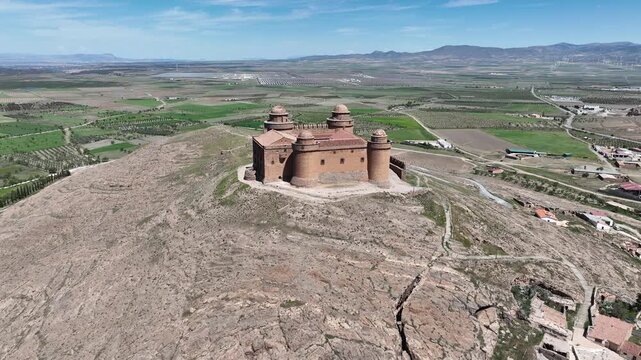 Vista del bonito castillo de la calahorra en el marquesado de Zenete, Espa&ntilde;a