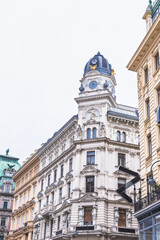 Fototapeta premium Elegant historic architecture in Vienna, Austria