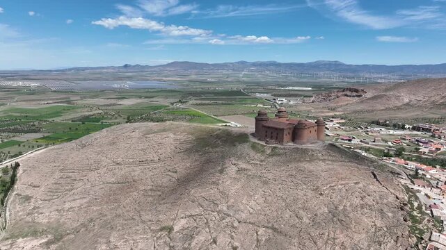 Vista del bonito castillo de la calahorra en el marquesado de Zenete, Espa&ntilde;a