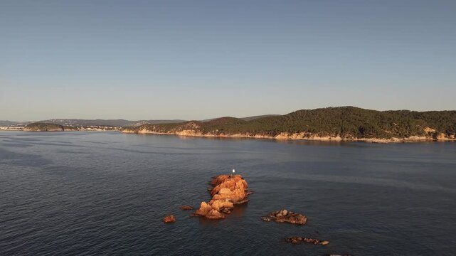 Faro de Illes Formigues en Palamos, Girona, Catalunya