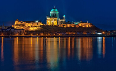 Fototapeta premium Basilica of Esztergom with refelctions. . mirroring. Included the Danube river, Eszergomi bazilika, Duna, 