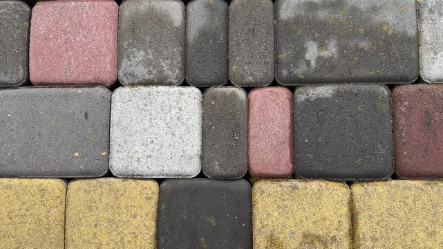 Interlocking paving stones pattern with different colors