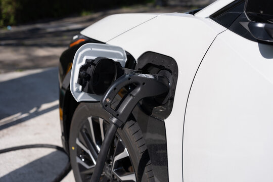 EV　チャージ　充電