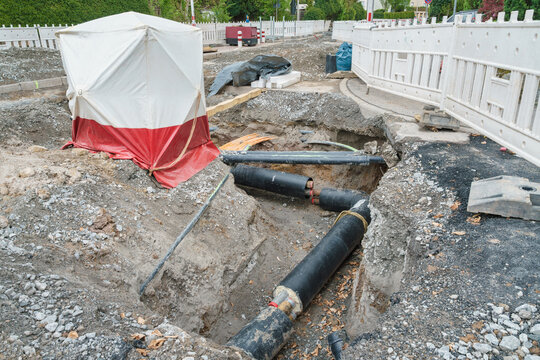Baustelle f&uuml;r eine neue Fernw&auml;rmeleitung