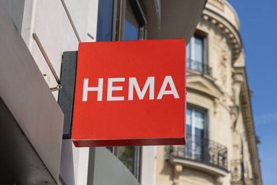L'enseigne HEMA, une cha&icirc;ne de magasins n&eacute;erlandaise, le 18 avril 2026 - Paris, France.